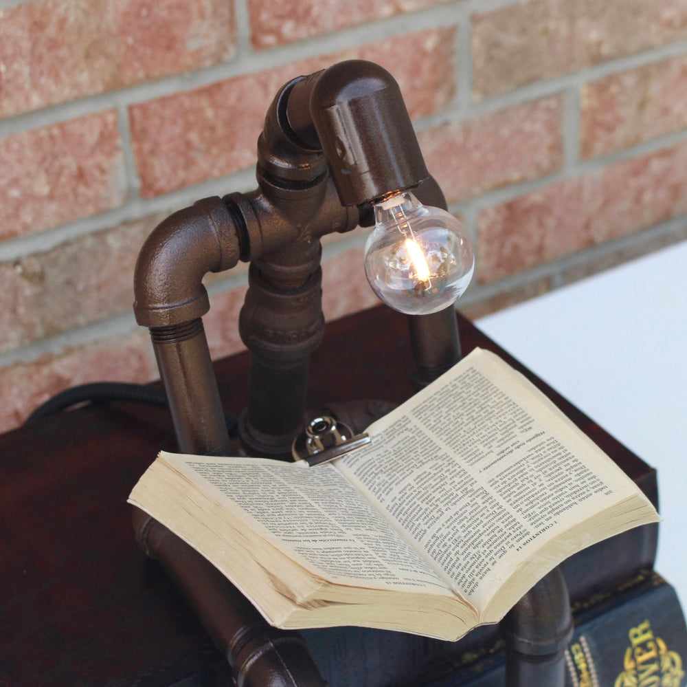 Metal Reading Man Lamp