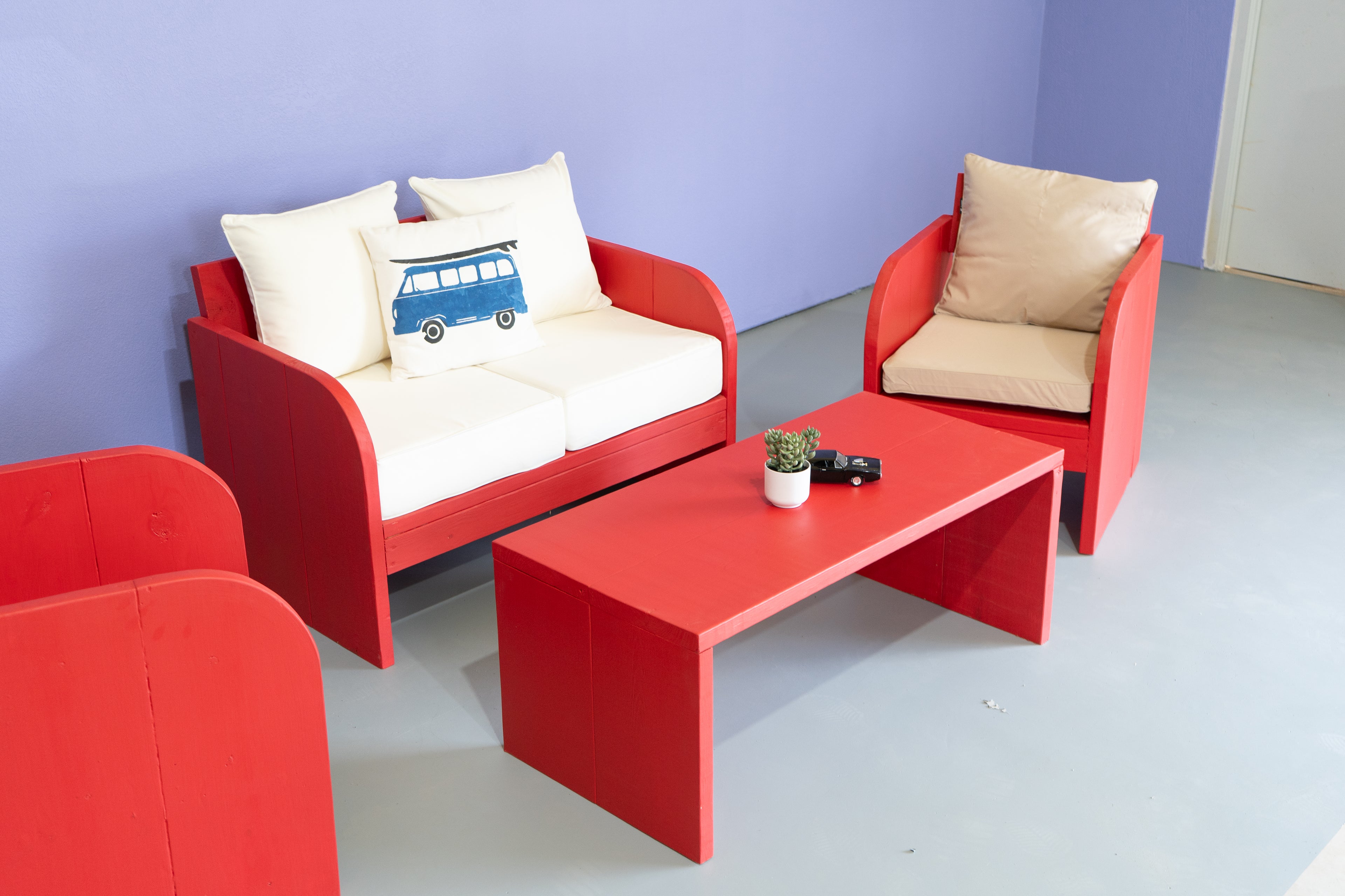 Red Lounge Furniture Set