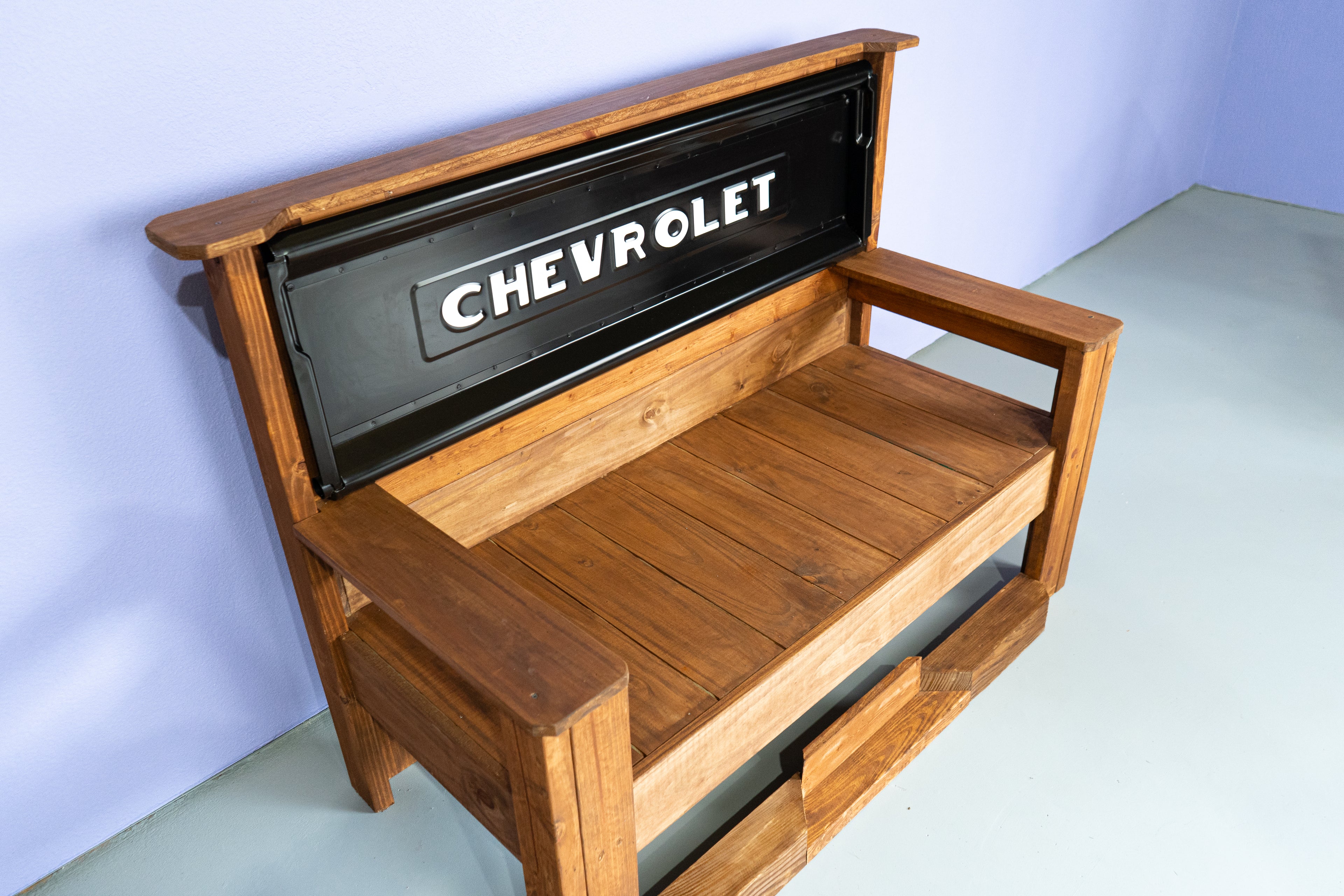 Chevrolet Tailgate Bench