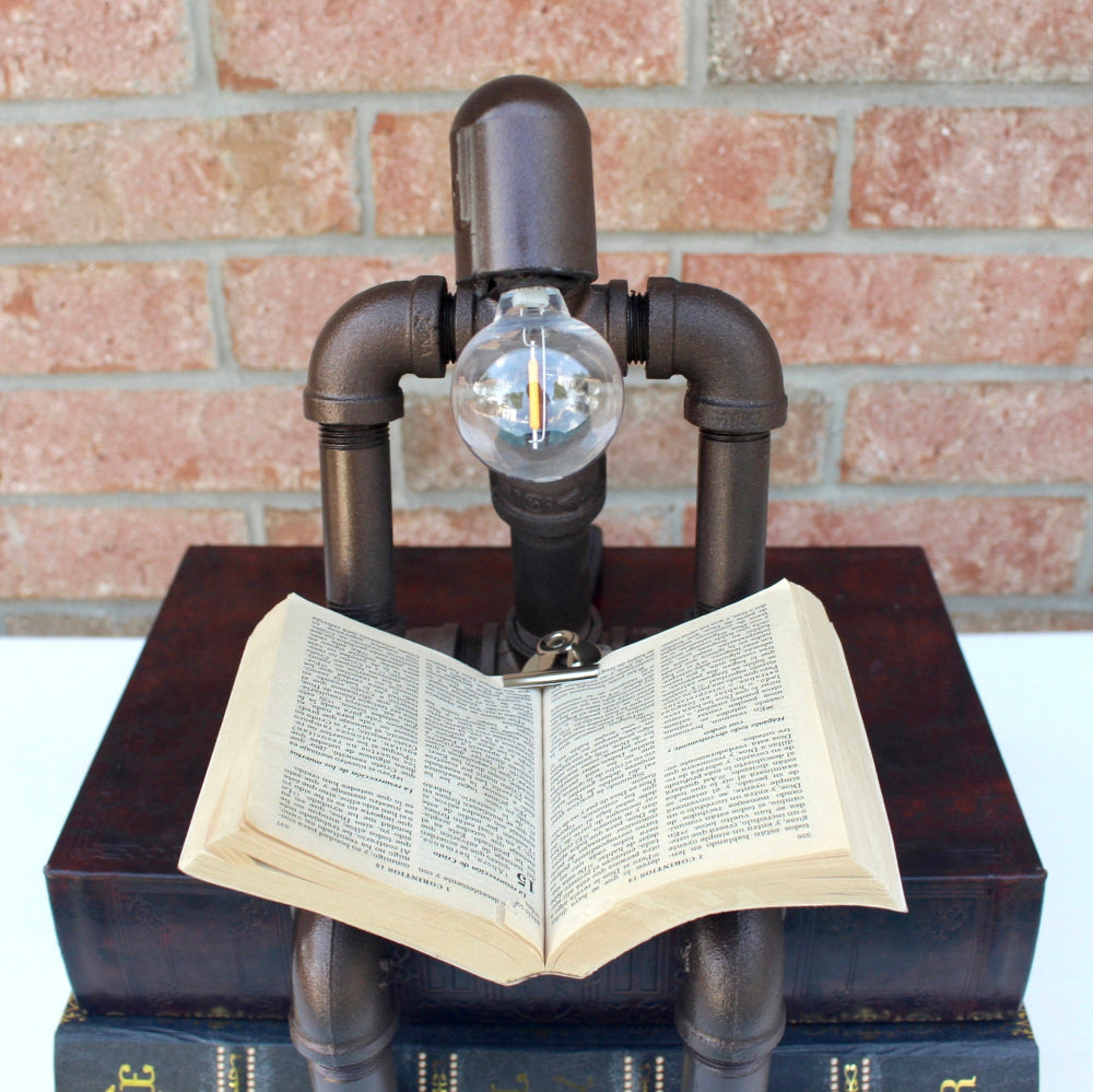 Metal Reading Man Lamp
