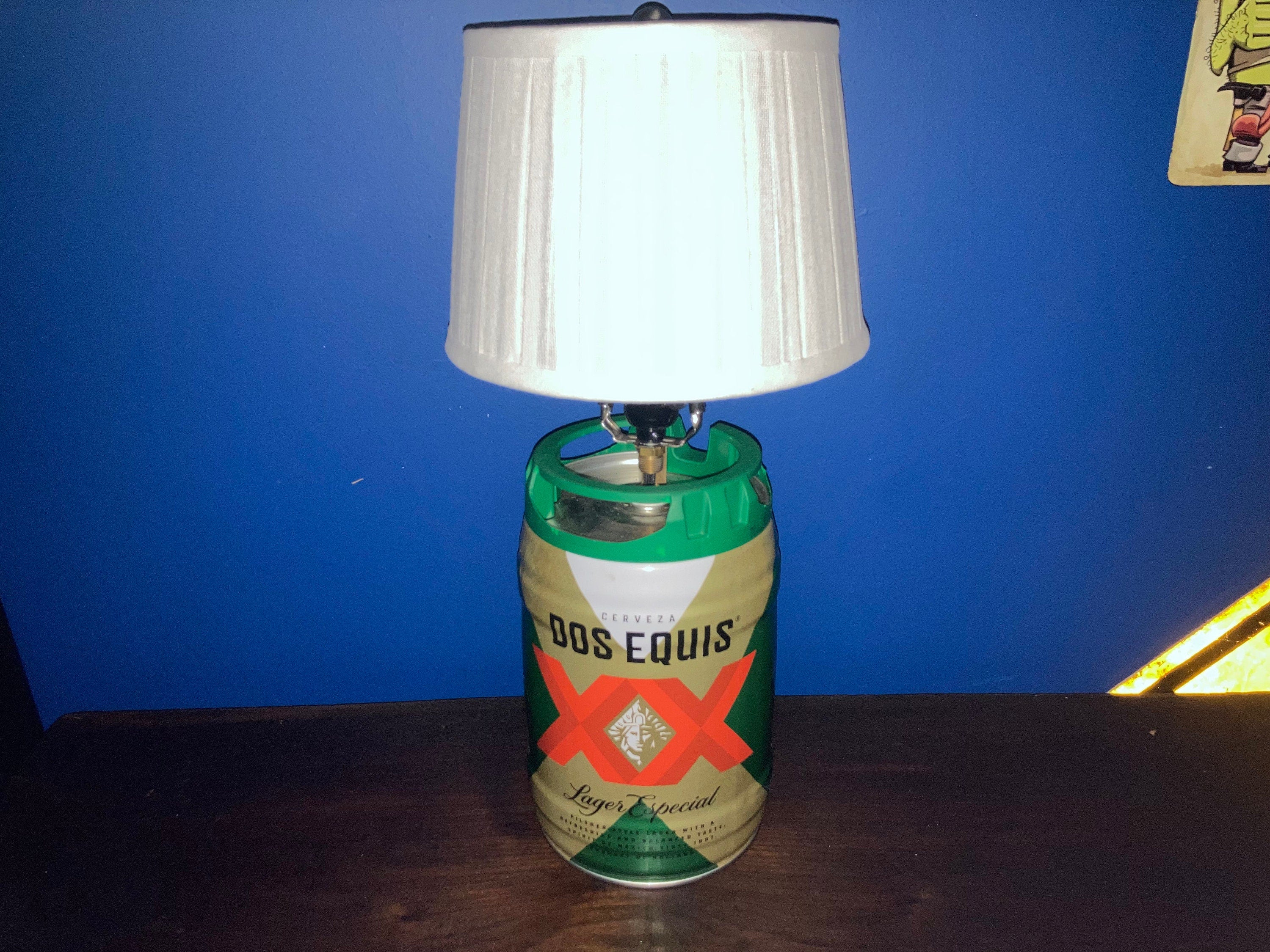 Dos Equis lamp