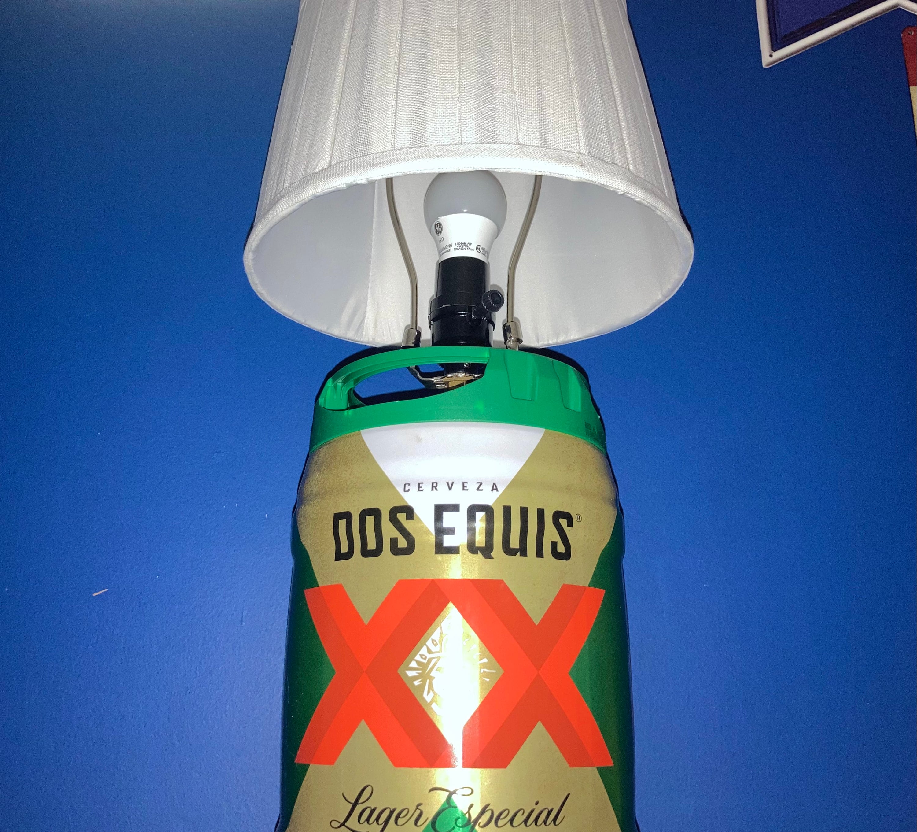 Dos Equis lamp