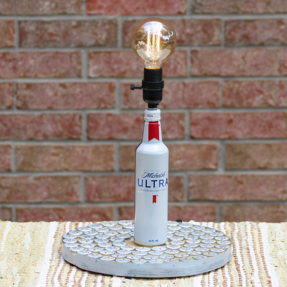 Michelob Ultra Lamp / Unique Beer Decor / Beer Lamp / Beer Can Decor / Beer Cap Decor / Michelob Ultra / Michelob Ultra Lamp / Beer Bottle Lamp / Beer Bottle Decor / Unique Beer Decor / Beer Can Art / Beer Table Lamp / Unique Beer Can / Beer Industrial / Beer Room Light