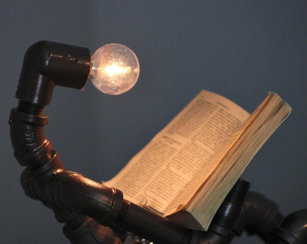 Reading Man Lamp